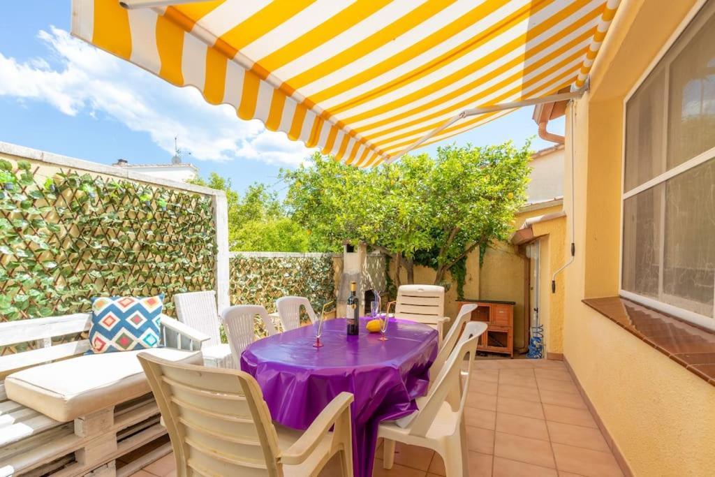Villa CASA con PISCINA privada, CENTRO - WIFI Ampuriabrava Exterior foto